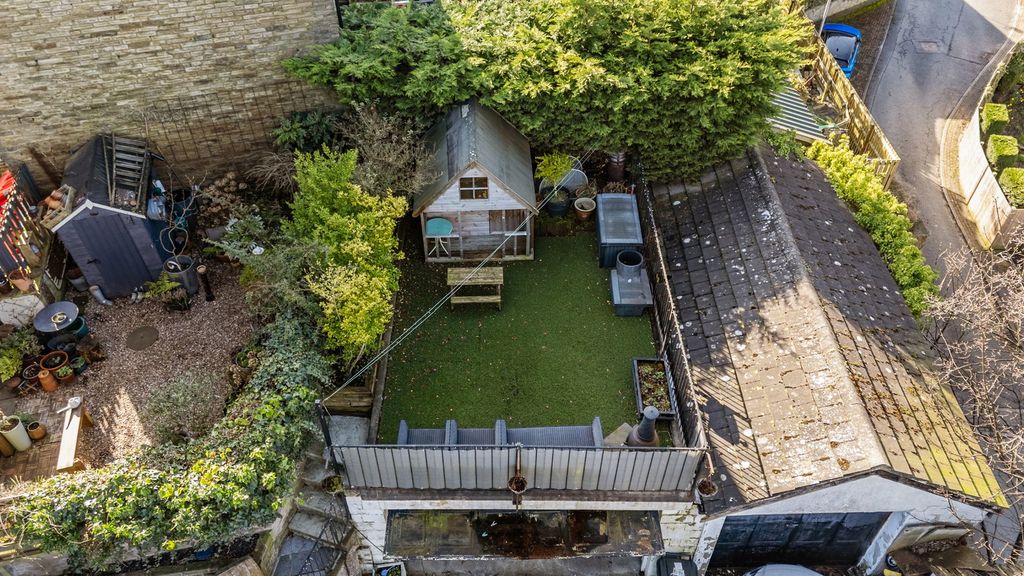 Additional image 19 of 3 bed terraced house for saleCrowtrees Lane, Brighouse HD6