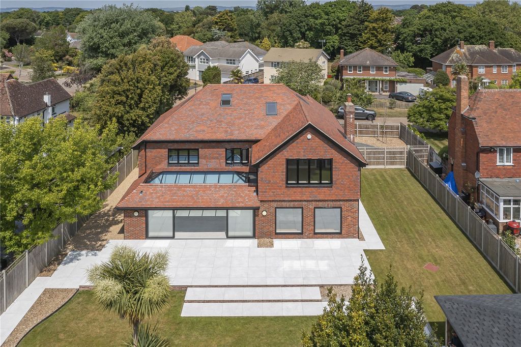 Additional image 28 of 5 bed detached house for saleKingsway, Aldwick, West Sussex PO21