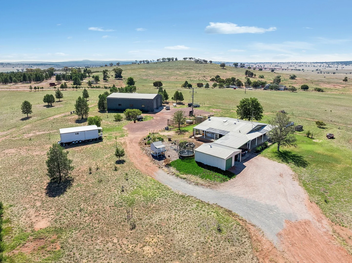 165 Red Hill Road, Narrandera NSW 2700