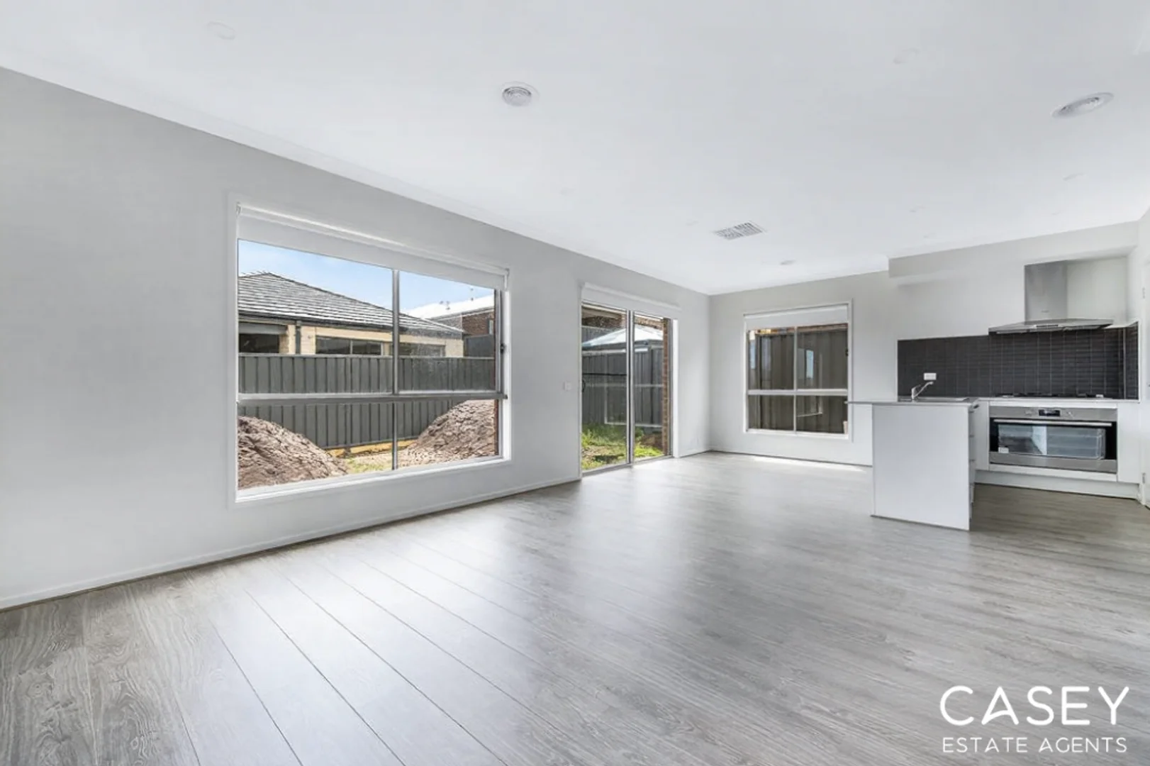 Additional image 3 of 28 Jubilee Road, Clyde VIC 3978
