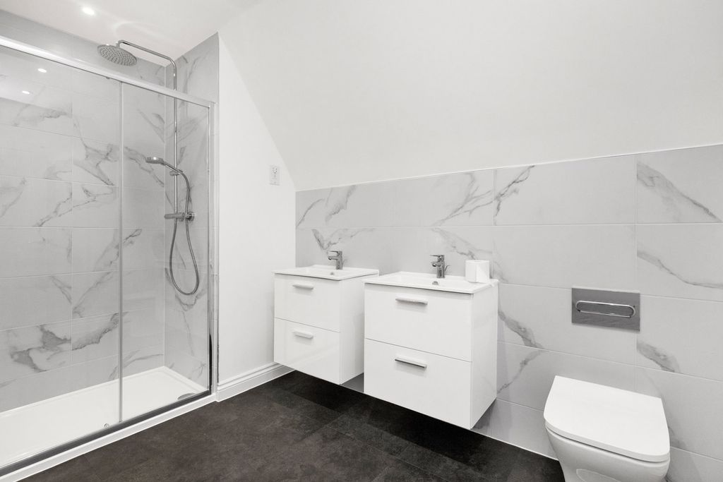 Additional image 24 of 5 bed semi-detached house for saleOxney Quarter, Bolley Avenue GU35