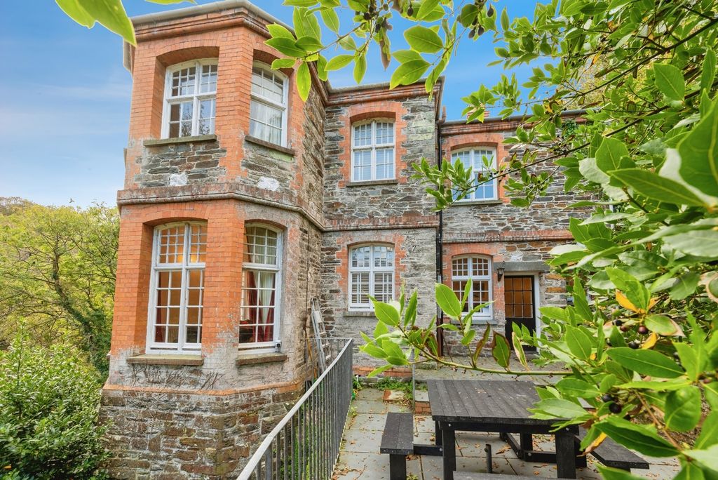 4 bed detached house for saleNew Road, Boscastle, Cornwall PL35
