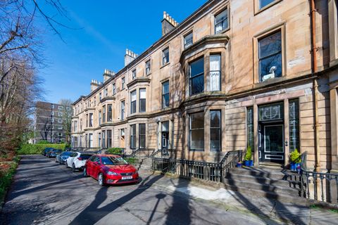 Lorraine Gardens, Glasgow, Glasgow G12