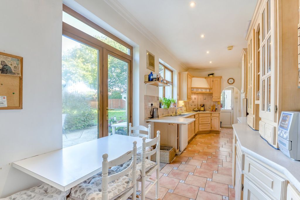 Additional image 8 of 7 bed detached house for saleBarrack Lane, Aldwick, West Sussex PO21