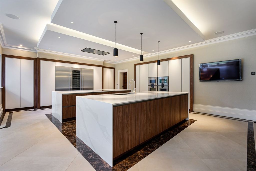 Additional image 9 of 7 bed detached house for saleBroadway, Hale WA15