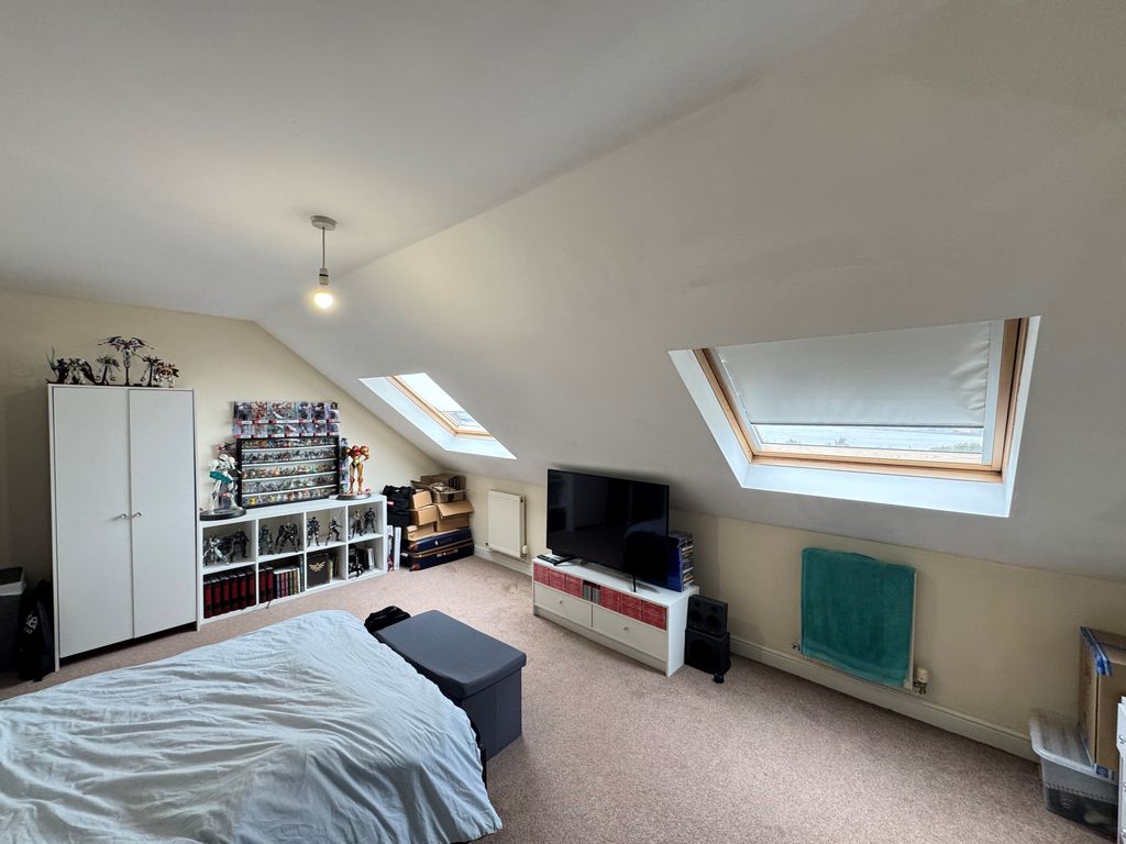 Additional image 7 of 2 bed flat for salePankhurst Close, Blackburn BB1