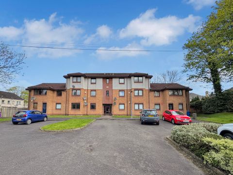 Glanderston Court, Knightswood G13