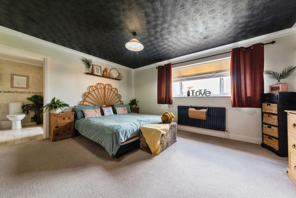Additional image 11 of 5 bed detached house for saleSouth Road, Bourne PE10