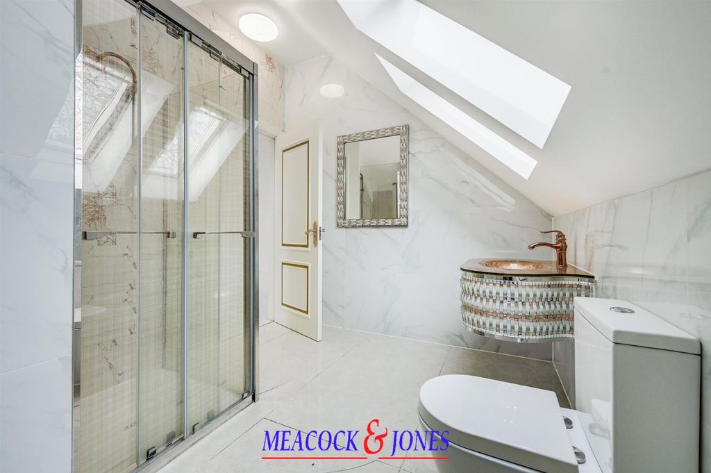 Additional image 30 of 6 bed detached house for saleHeronway, Hutton Mount, Brentwood CM13