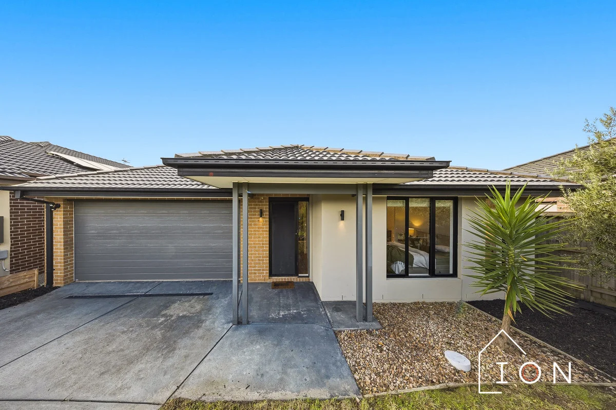 15 Freshman Avenue, Clyde VIC 3978