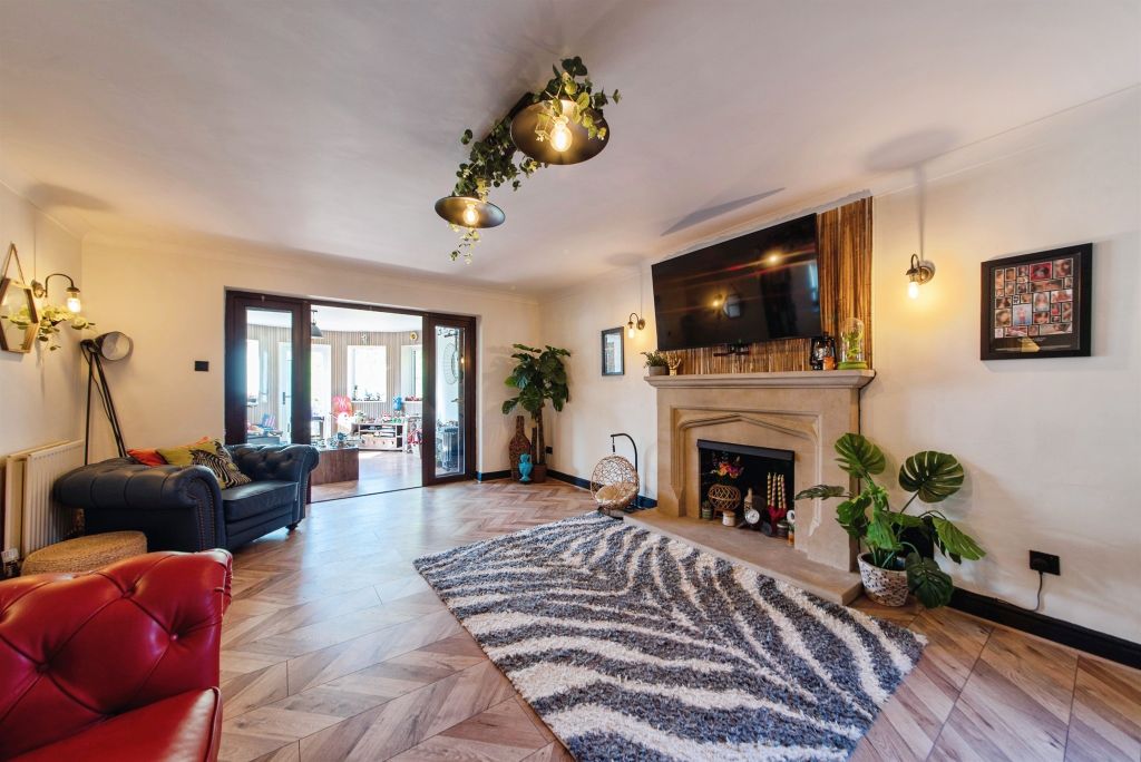 Additional image 4 of 5 bed detached house for saleSouth Road, Bourne PE10
