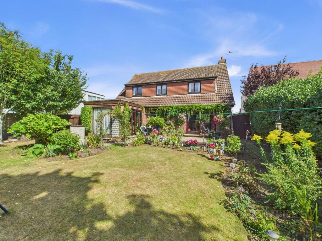 Additional image 19 of 4 bed detached house for saleLime Kiln Lane, Bridlington YO15
