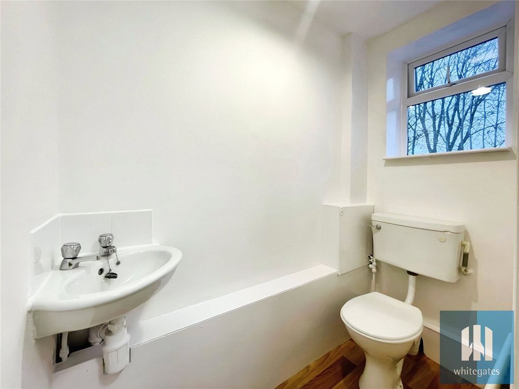 Additional image 9 of 1 bed flat for saleWhinney Hill Park, Brighouse, West Yorkshire HD6