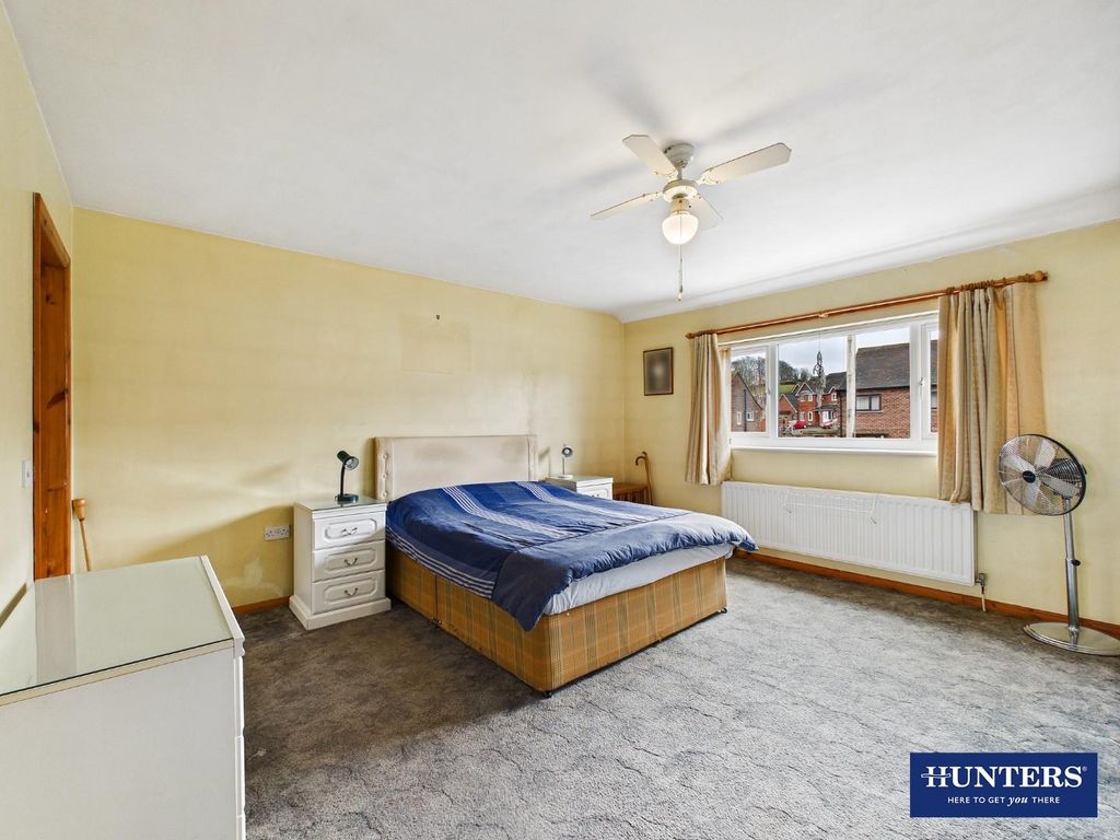 Additional image 8 of 4 bed semi-detached house for saleBerrymoor Road, Brampton CA8