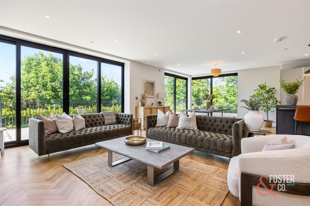 Additional image 9 of 5 bed detached house for saleWithdean Road, Brighton BN1