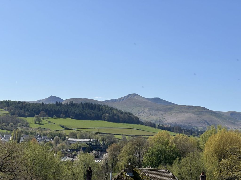 Additional image 23 of 4 bed detached house for saleCradoc Road, Brecon LD3