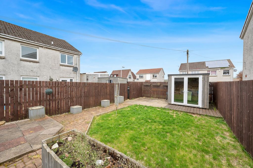 Additional image 13 of 2 bed flat for saleGlenavon Drive, Cairneyhill, Dunfermline KY12