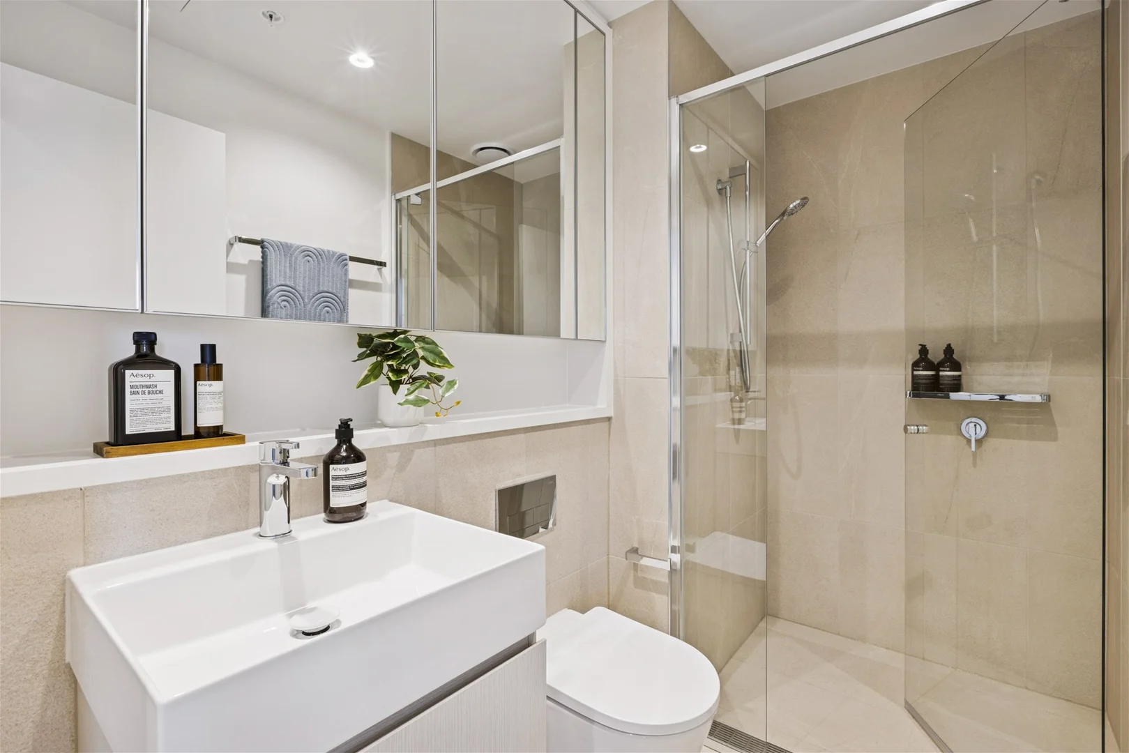 Additional image 6 of 1711/648 Flinders Street, Docklands VIC 3008