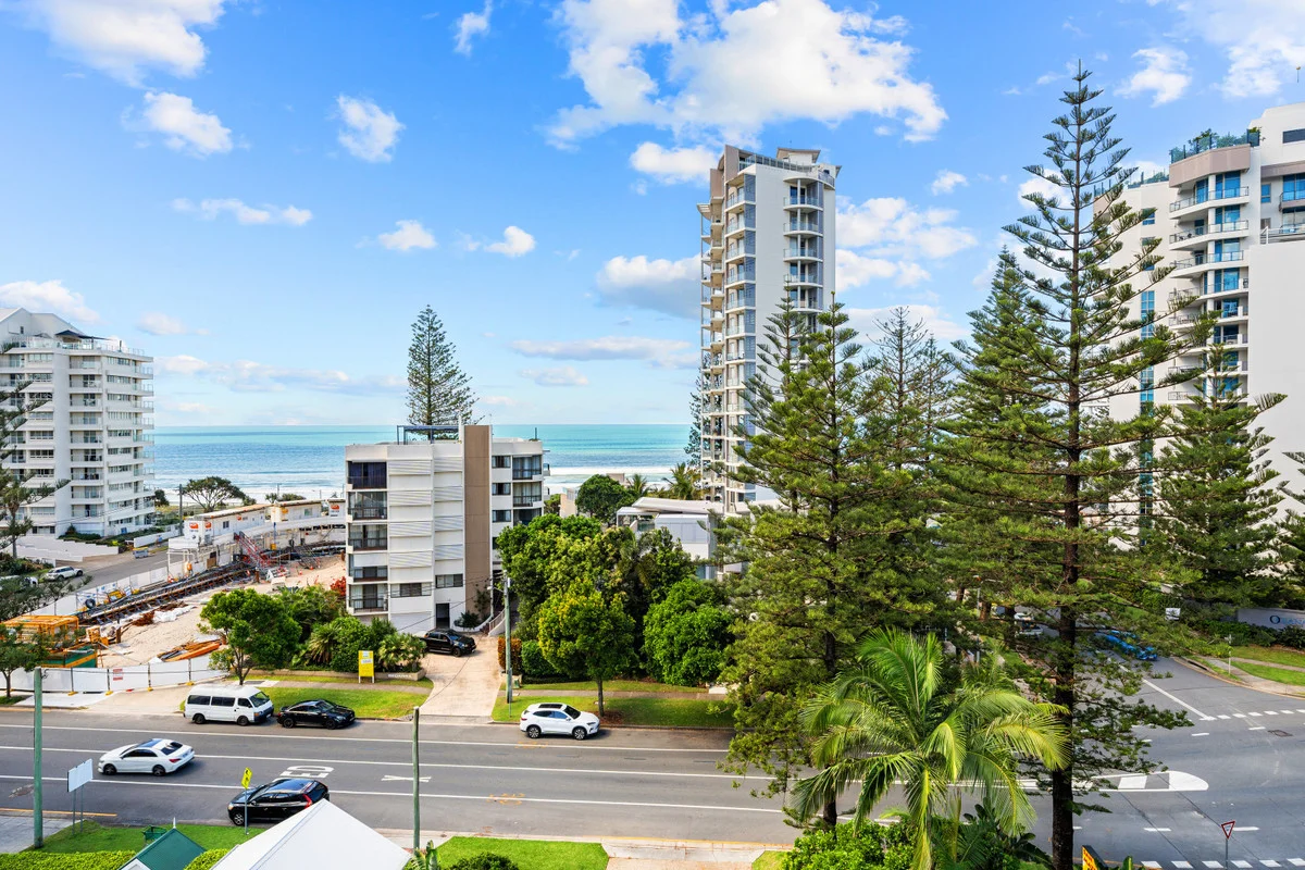 24/93 Old Burleigh Road, Broadbeach QLD 4218 photo 5