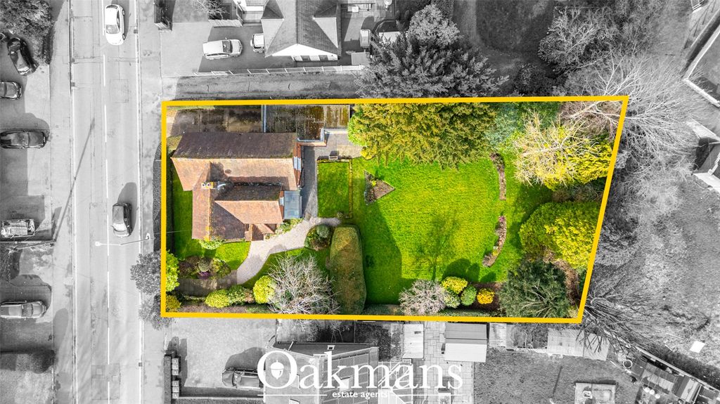 Additional image 2 of 3 bed detached house for saleStourbridge Road, Bromsgrove, Worcestershire B61