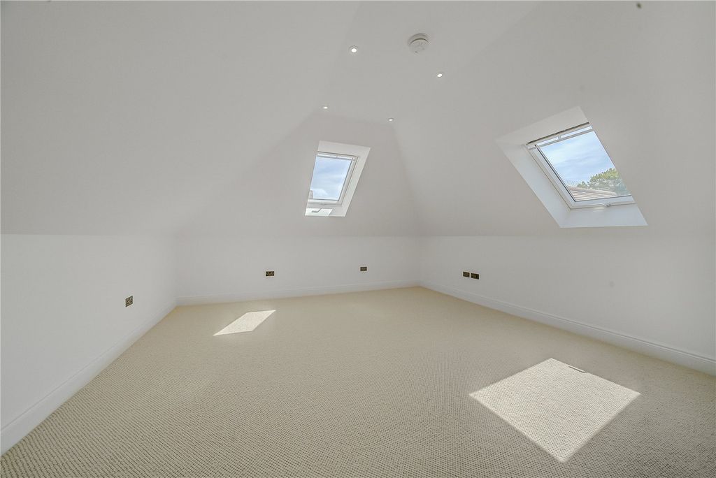 Additional image 20 of 5 bed detached house for saleKingsway, Aldwick, West Sussex PO21