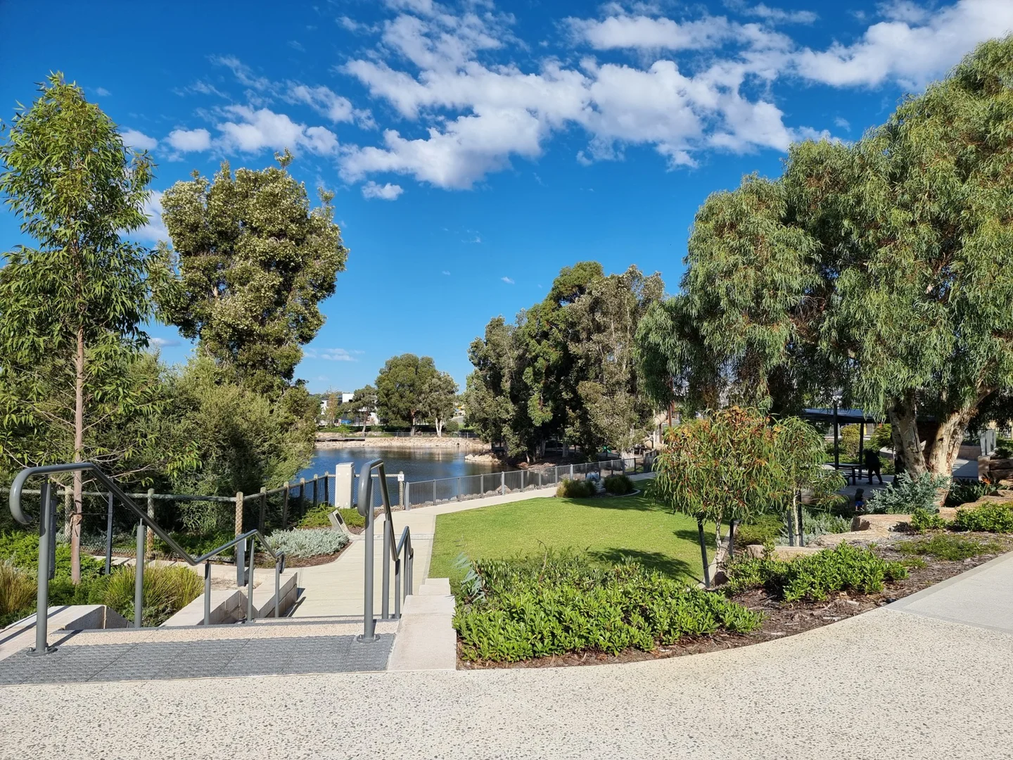 Additional image 22 of 11 Arbutus Street, Treeby WA 6164