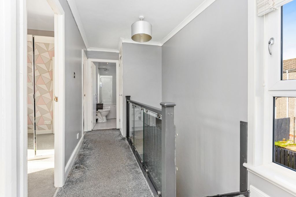 Additional image 9 of 4 bed terraced house for sale38 Cuikenburn, Penicuik EH26