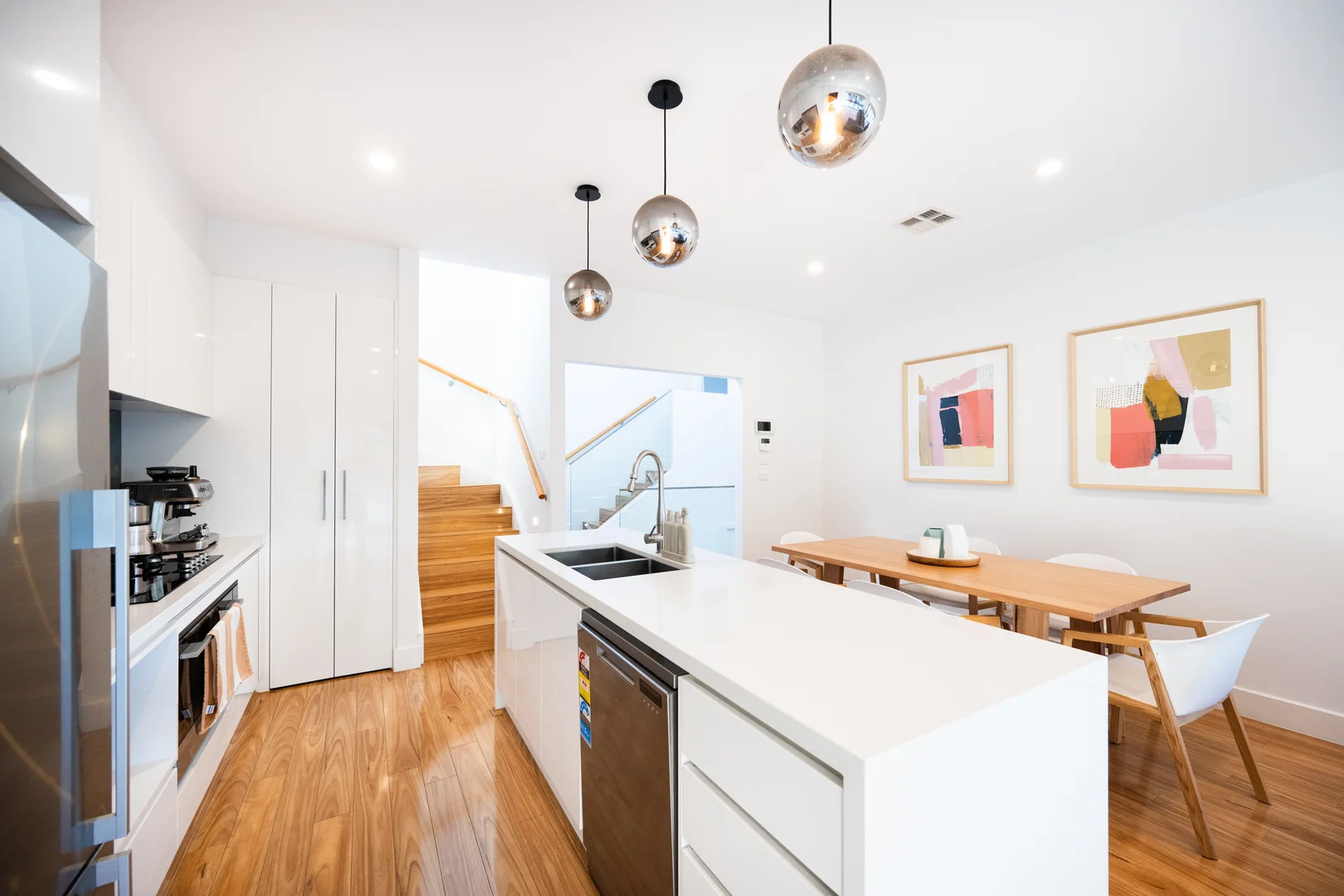 1 Bernacchi St, Mawson ACT 2607 photo 4