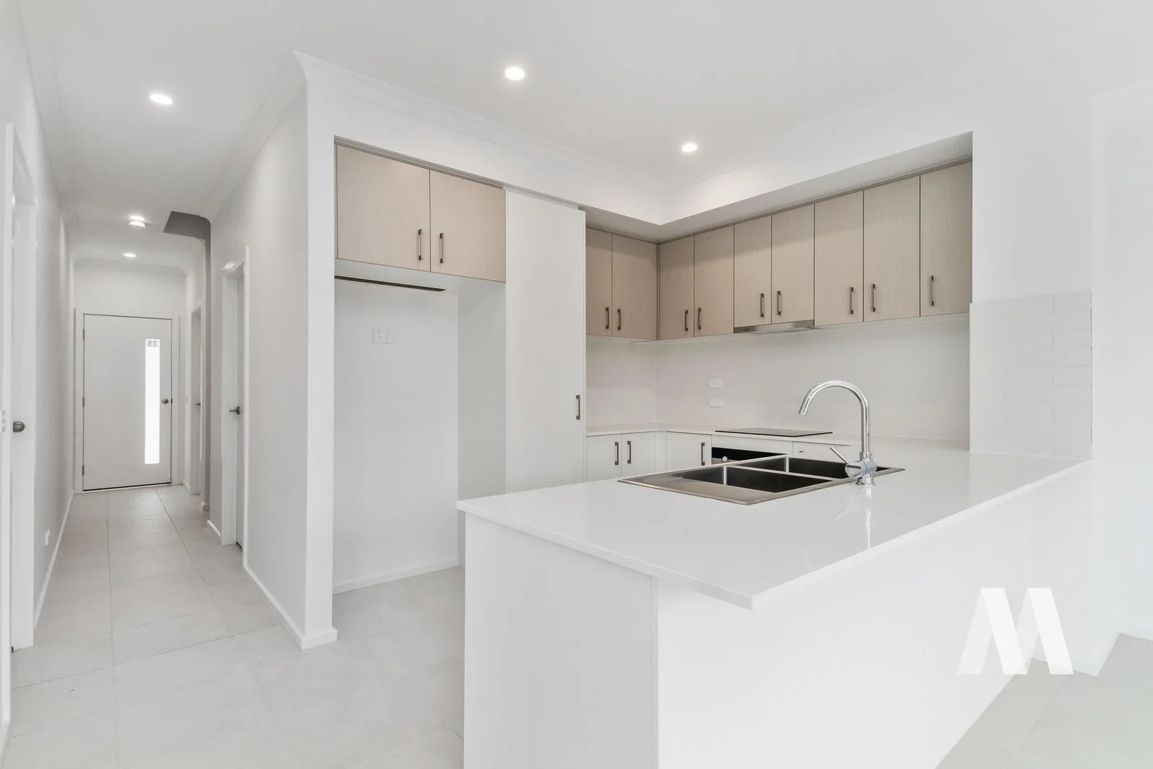 15 Noble Mews, Clyde North VIC 3978
