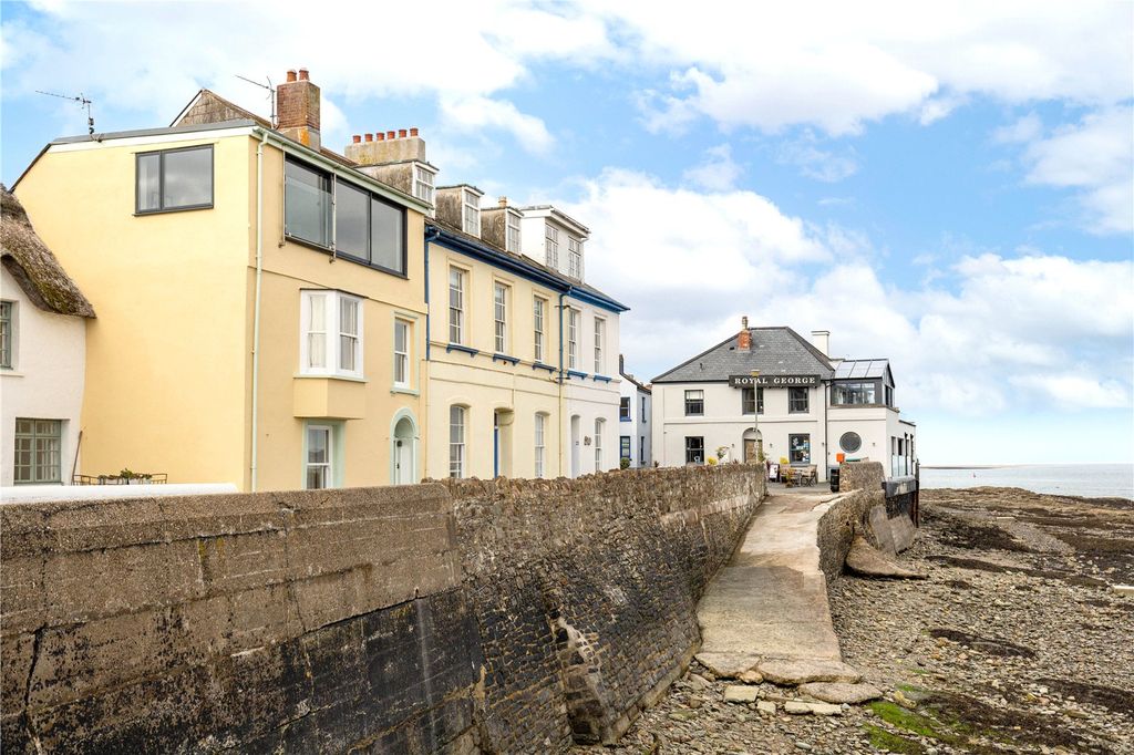 Additional image 14 of 1 bed flat for saleIrsha Street, Appledore, Bideford EX39