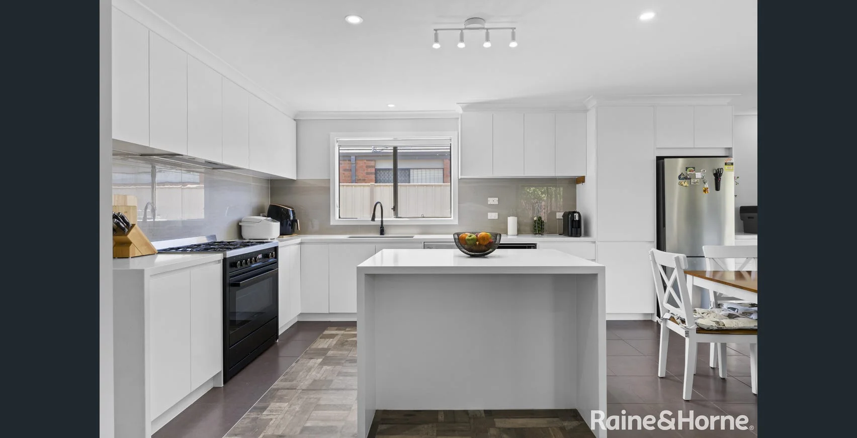 Additional image 2 of 280 Clarkes Rd, Brookfield VIC 3338