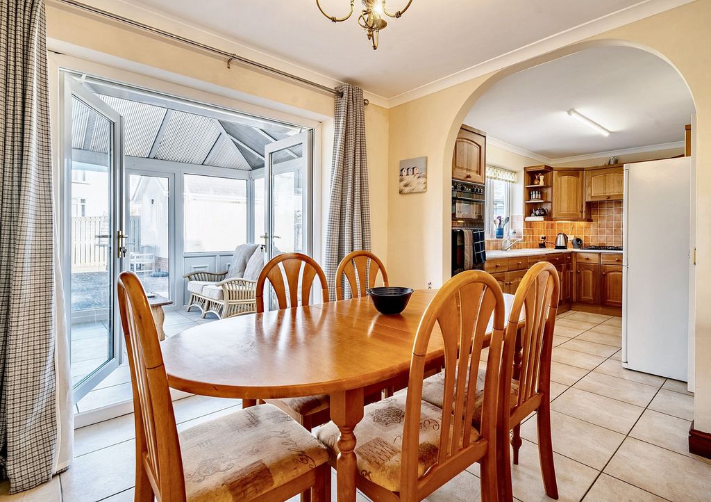 Additional image 13 of 3 bed detached bungalow for saleClos Winifred, Borth SY24