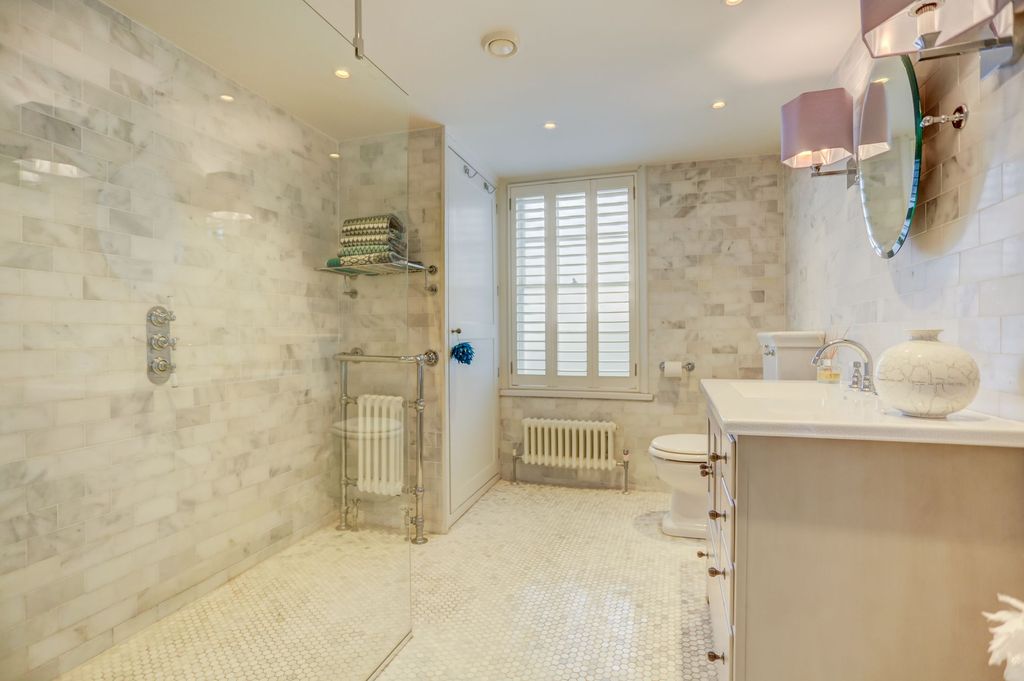 Additional image 16 of 5 bed property for saleRoyal Crescent, Brighton BN2