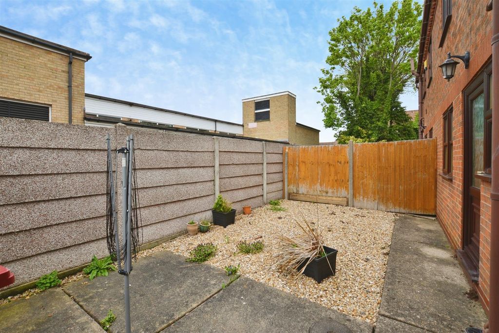 Additional image 10 of 1 bed flat for salePotts Lane, Crowle, Scunthorpe DN17