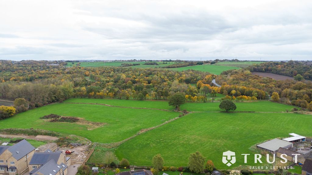 Additional image 2 of 4 bed detached house for saleDeep Lane, Brighouse HD6