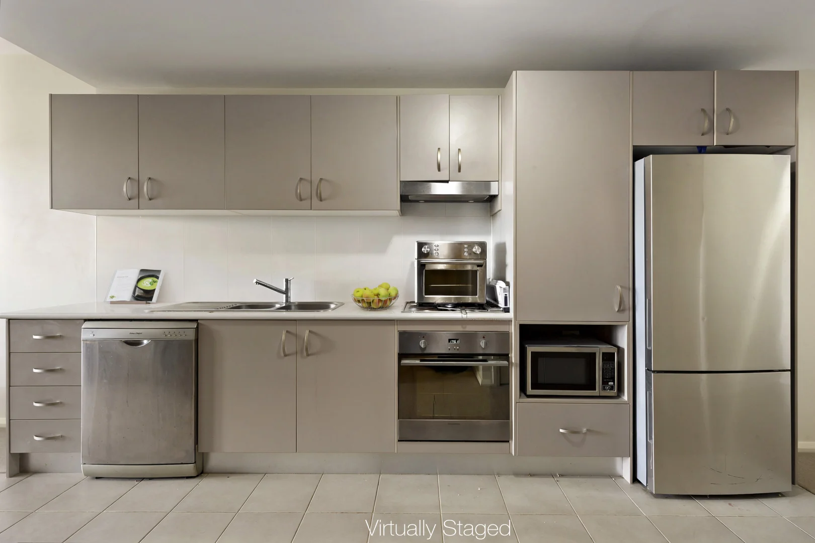 Additional image 5 of 411/215-217 Pacific Highway, Charlestown NSW 2290