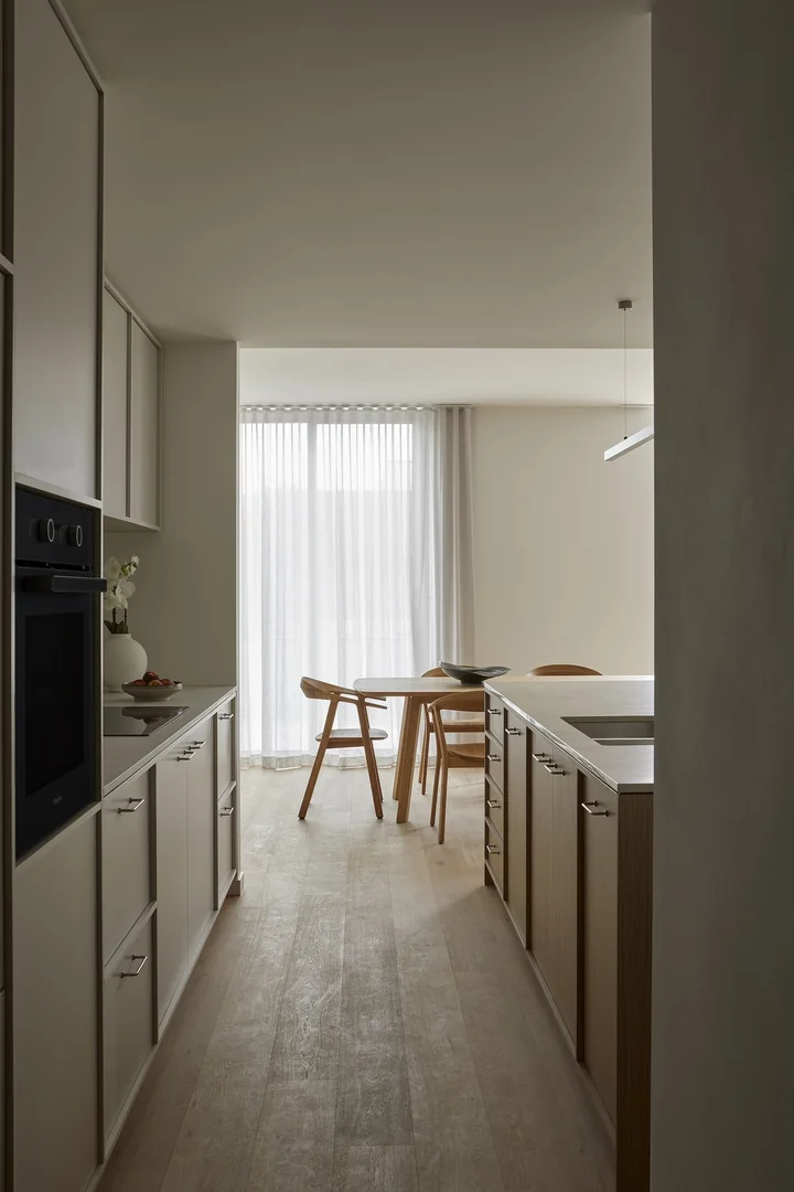 303/466 Hampton Street, Hampton VIC 3188 photo 2