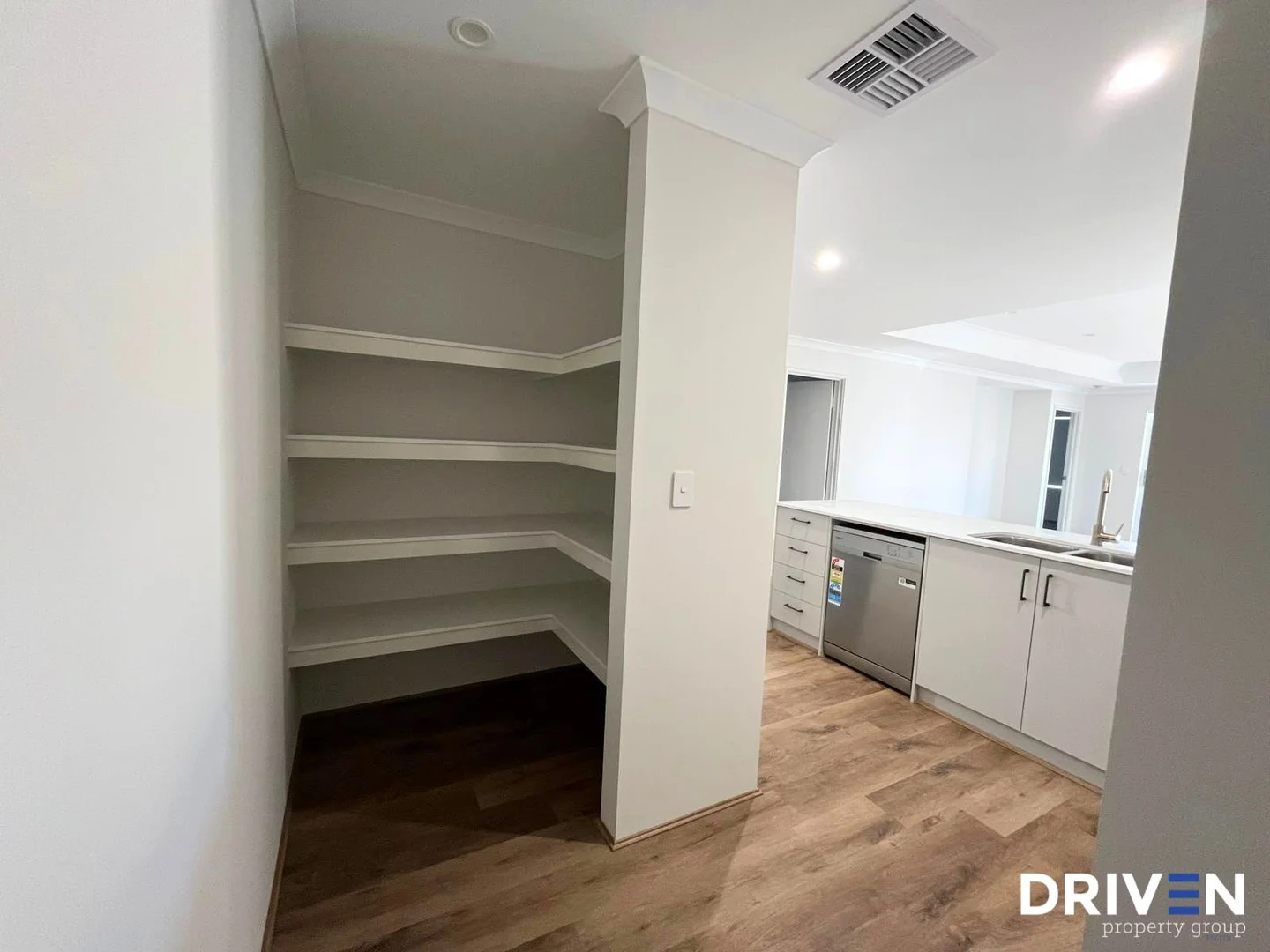 Additional image 3 of 15 Grasmere Entrance, Waikiki WA 6169