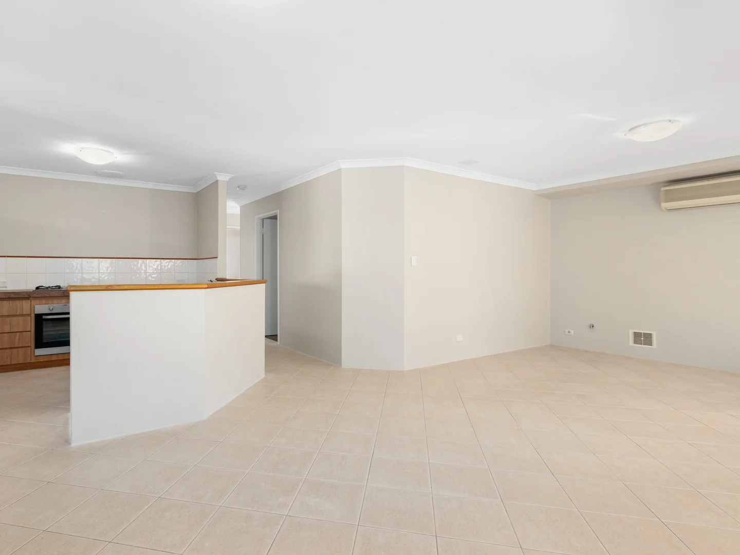Additional image 12 of 45A Pitt Street, St James WA 6102