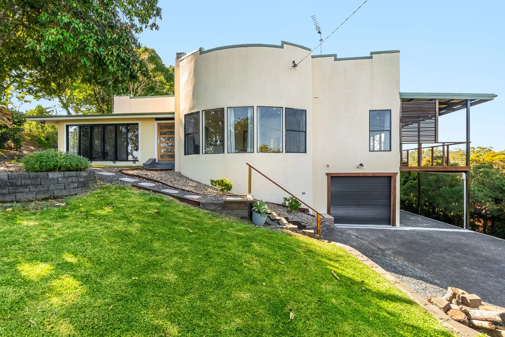 16 Nielson Street, East Lismore NSW 2480