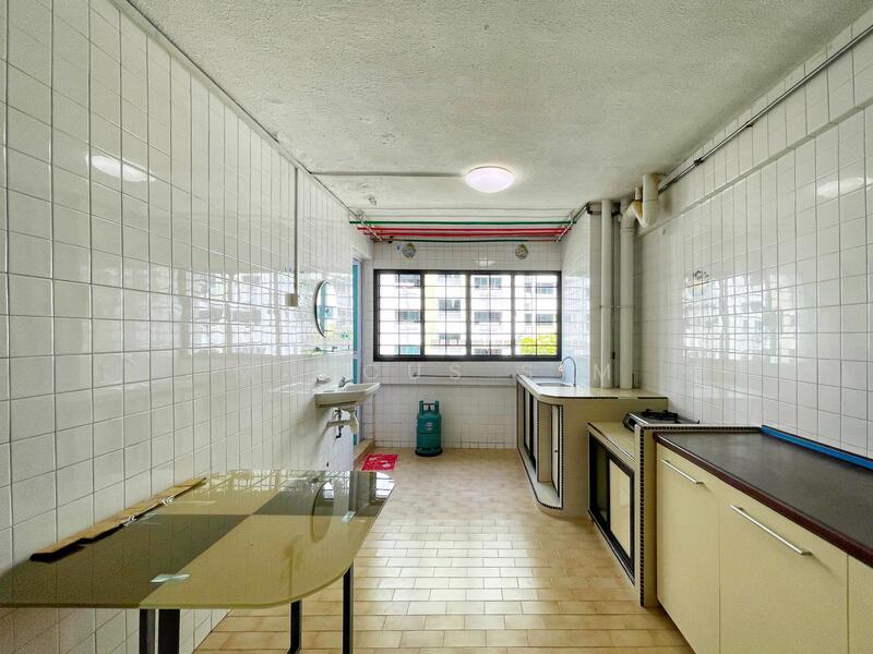 405 Hougang Avenue 10 photo 4