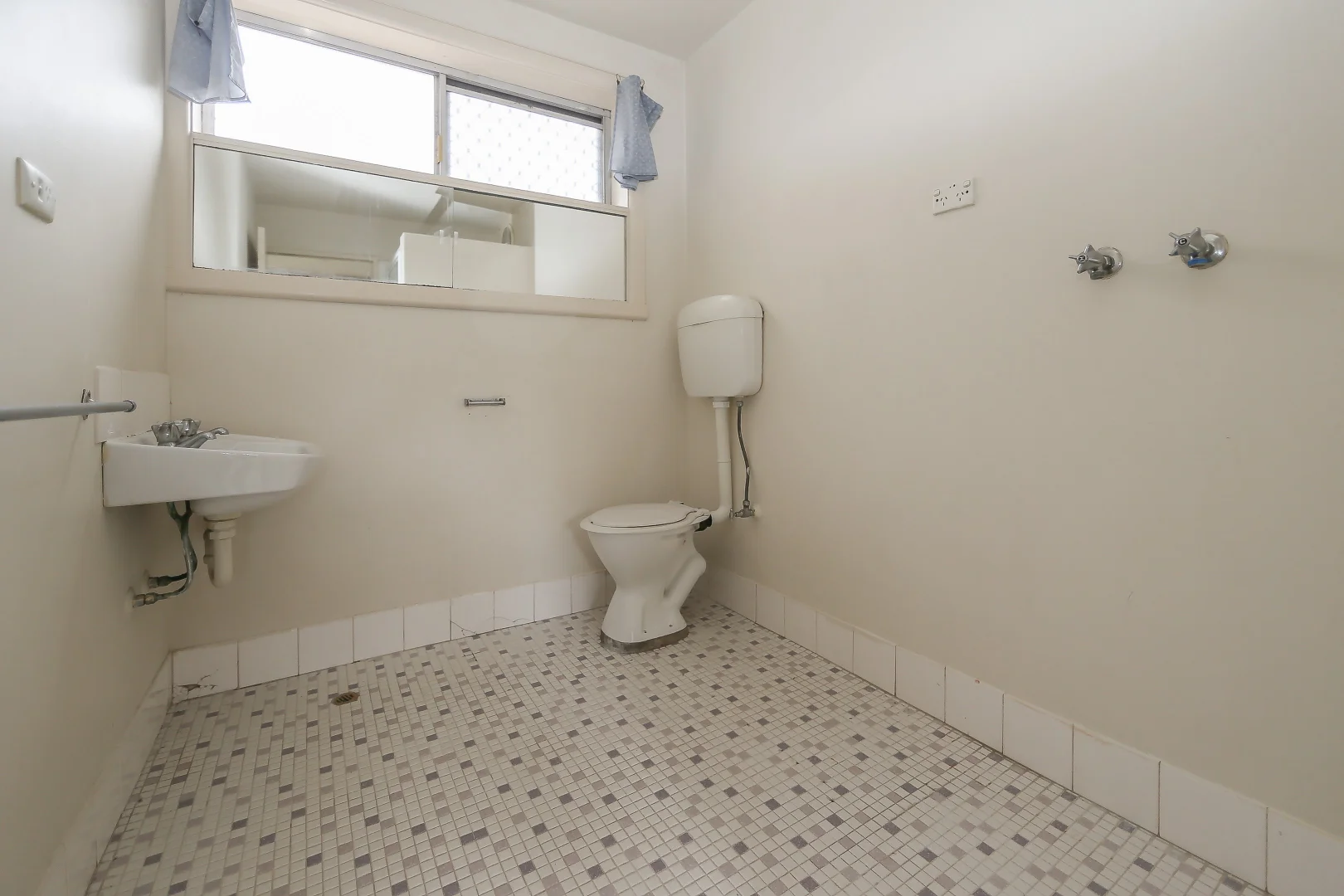Additional image 5 of 2/23 Hull Street, Hawthorn VIC 3122