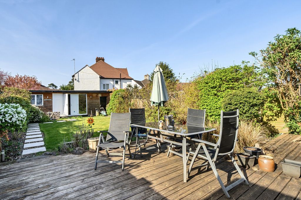 Additional image 18 of 4 bed semi-detached house for saleHurstdene Avenue, Hayes, Kent BR2