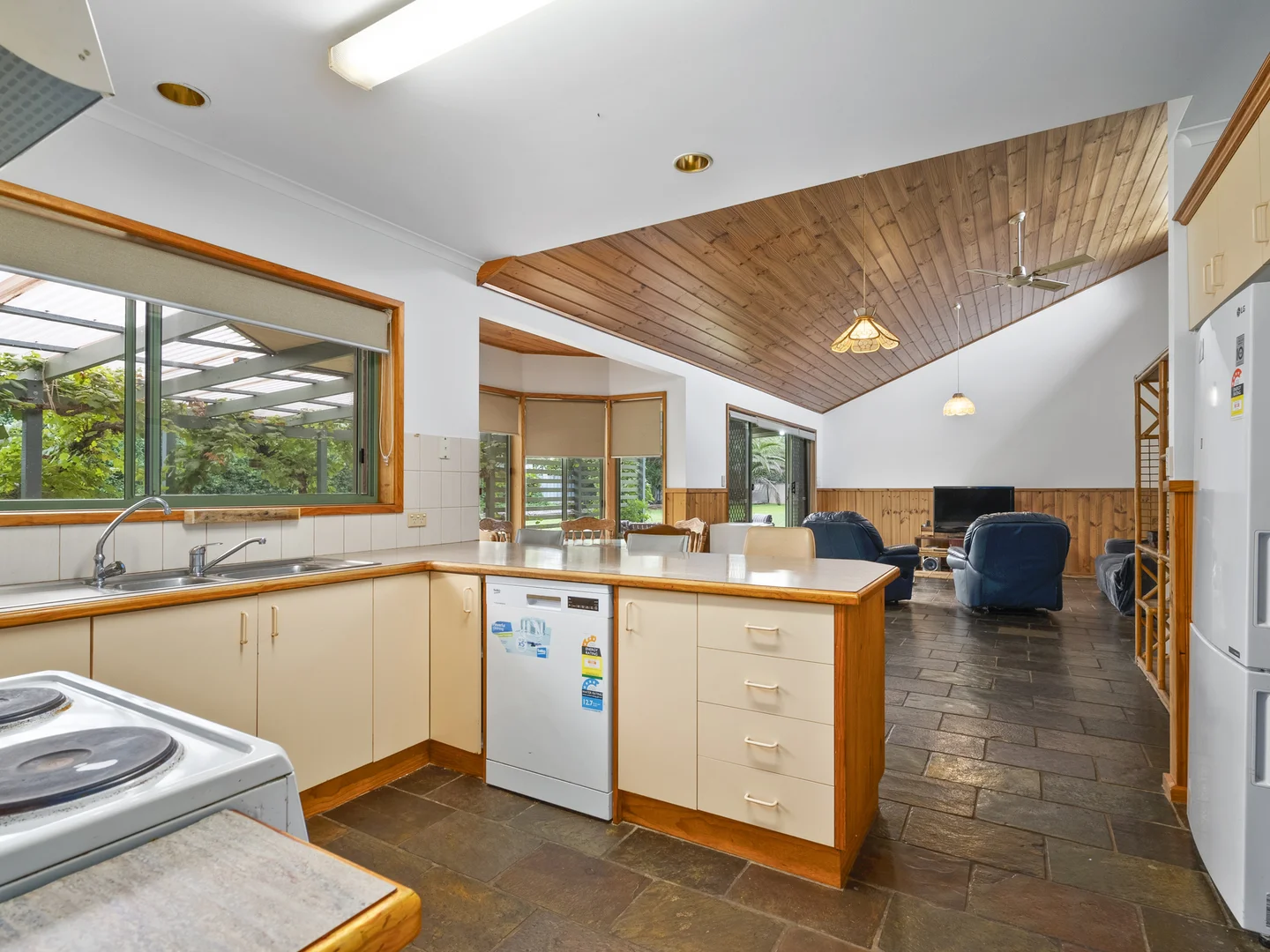 Additional image 6 of 5 Bruce Court, Corowa NSW 2646