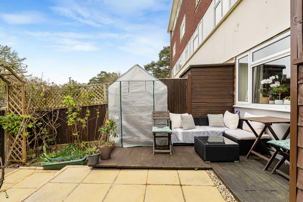 Additional image 14 of 2 bed maisonette for saleKildare Close, Bordon, Hampshire GU35