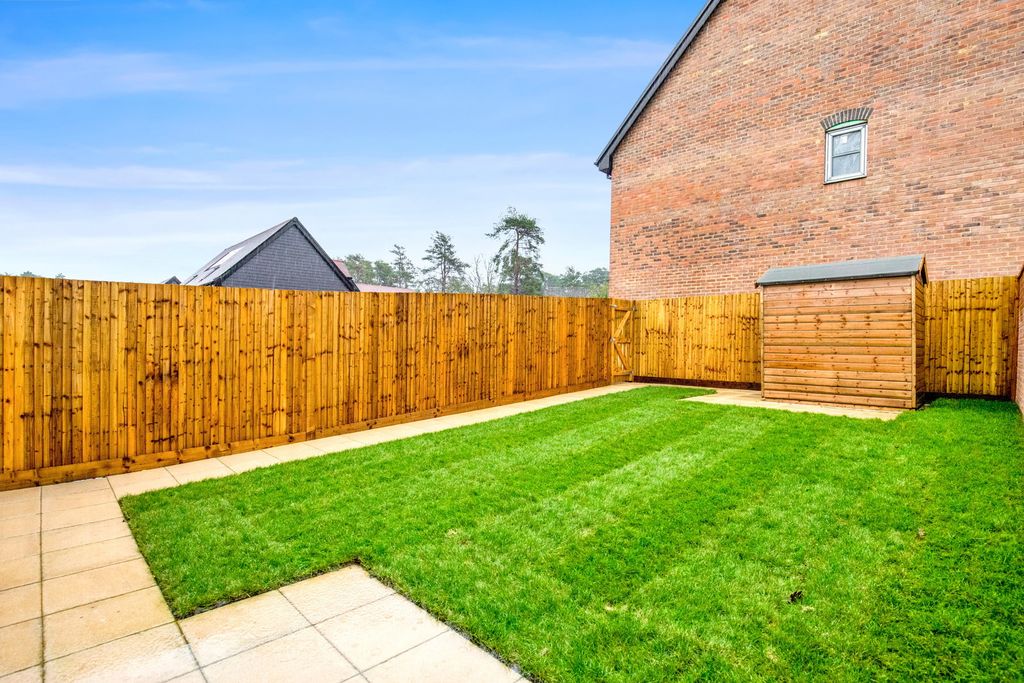 Additional image 12 of 5 bed semi-detached house for saleOxney Quarter, Bolley Avenue GU35