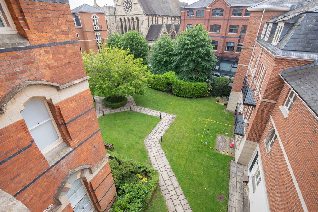 Additional image 5 of 2 bed flat for saleShaftesbury Hall, St. Georges Place, Cheltenham GL50