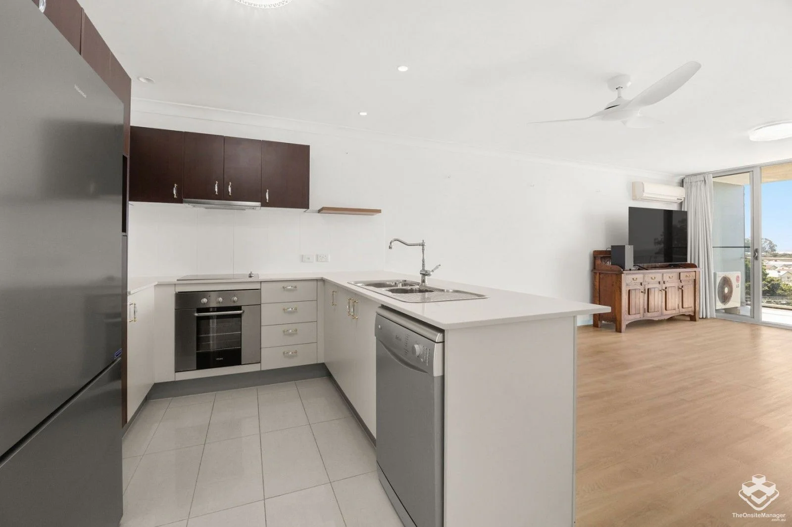 Additional image 2 of ID:21173774/6 George Street, Deception Bay QLD 4508