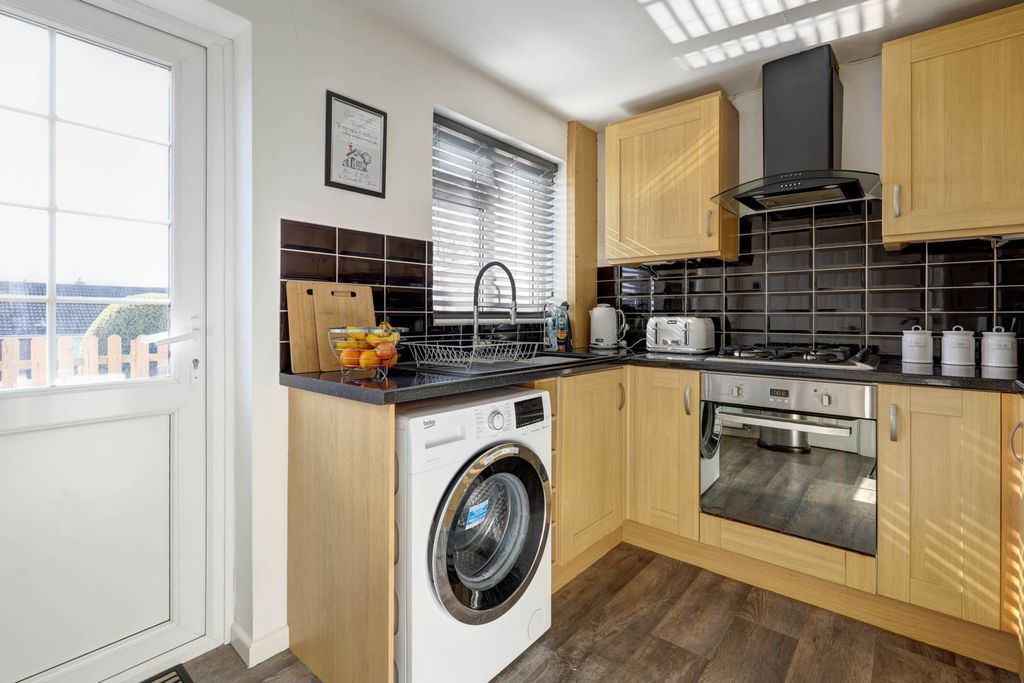 Additional image 2 of 2 bed terraced house for saleElizabeth Road, Blandford Forum DT11
