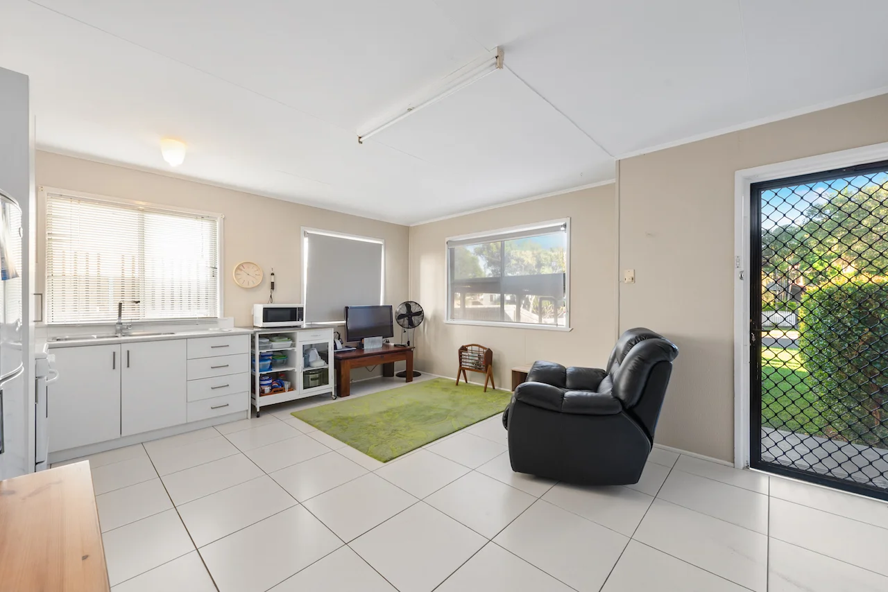Additional image 3 of 37 Conley Street, Clontarf QLD 4019